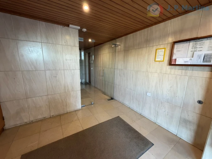 Apartamento T3 para Venda em Alfragide Foto 32