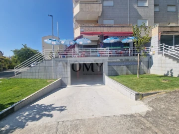 Apartamento T3 para Arrendamento em Nossa Senhora da Conceição, São Pedro e São Dinis