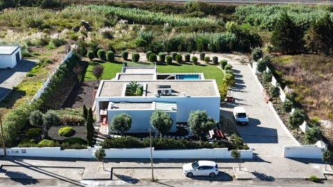 Moradia T4 para Venda em Atouguia da Baleia