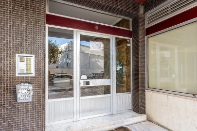 Apartamento T1 para Venda em Areeiro