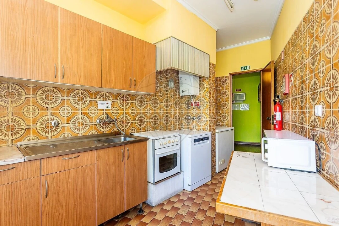 Apartamento T1 para Venda em Areeiro Foto 12