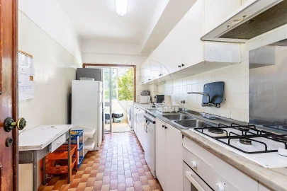 Apartamento T5 para Venda em Areeiro