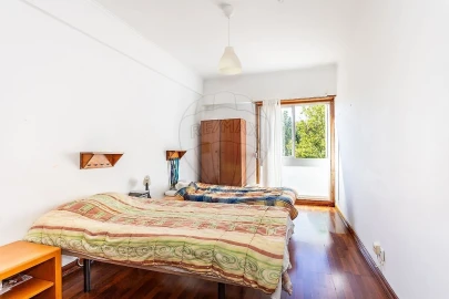 Apartamento T5 para Venda em Areeiro