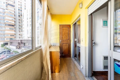 Apartamento T5 para Venda em Areeiro