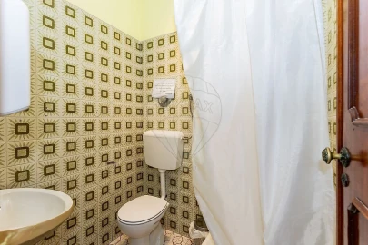 Apartamento T5 para Venda em Areeiro