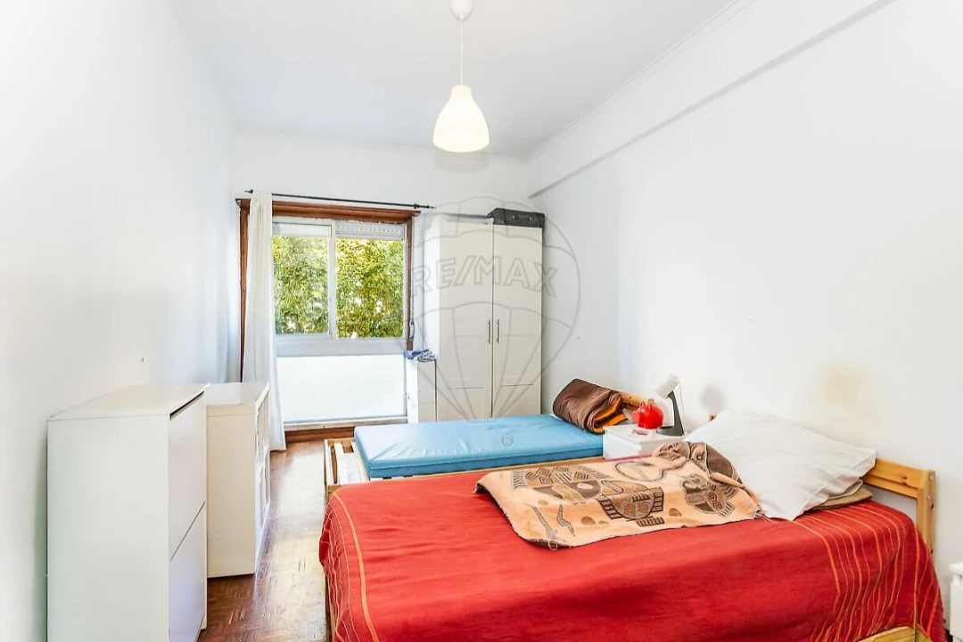 Apartamento T5 para Venda em Areeiro Foto 32
