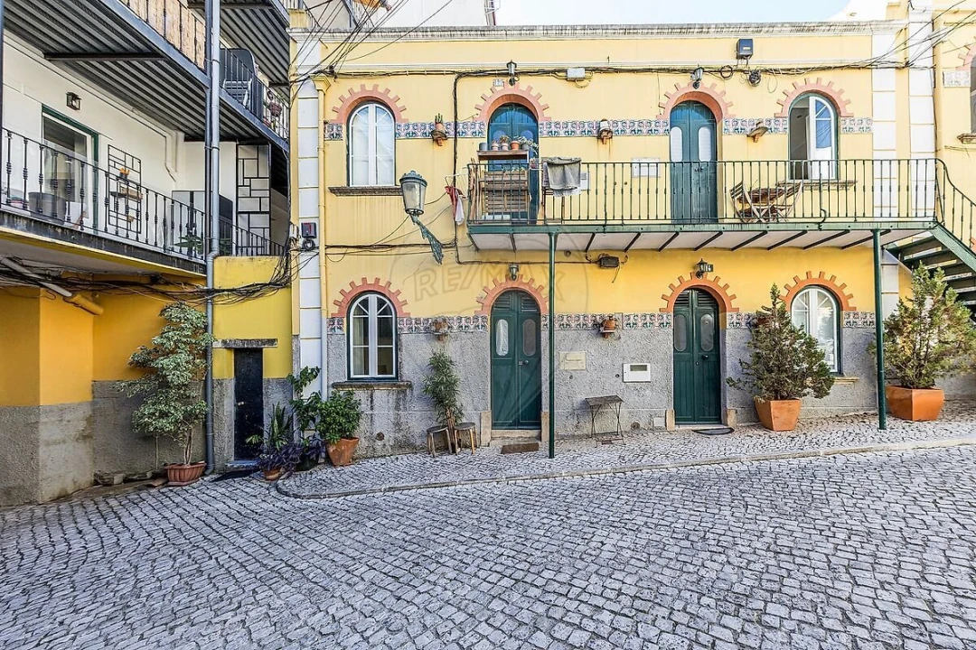 Apartamento T2 para Venda em Arroios Foto 15