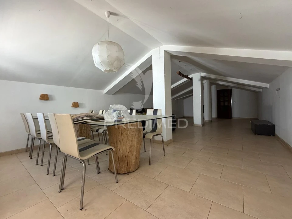 Apartamento T5 para Venda em São João Baptista Foto 27