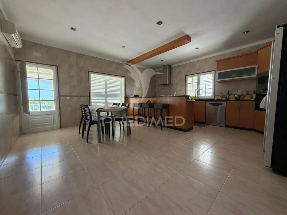 Apartamento T5 para Venda em São João Baptista Foto 5