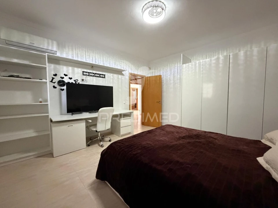 Apartamento T5 para Venda em São João Baptista Foto 21