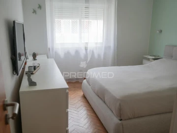 Apartamento T2 para Venda em Almada, Cova da Piedade, Pragal e Cacilhas