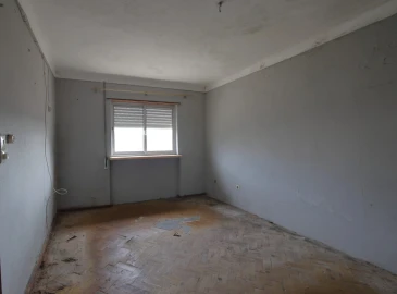 Moradia T3 para Venda em A dos Francos