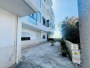 Garagem para Venda em Marrazes e Barosa