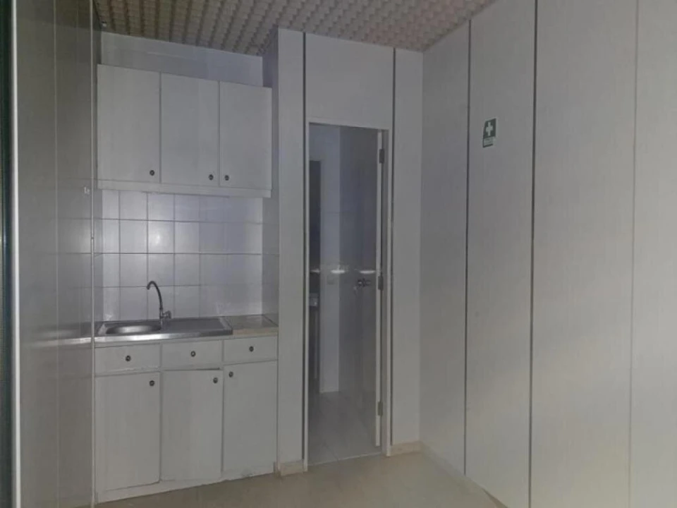 Escritório para Venda em A dos Cunhados e Maceira Foto 10