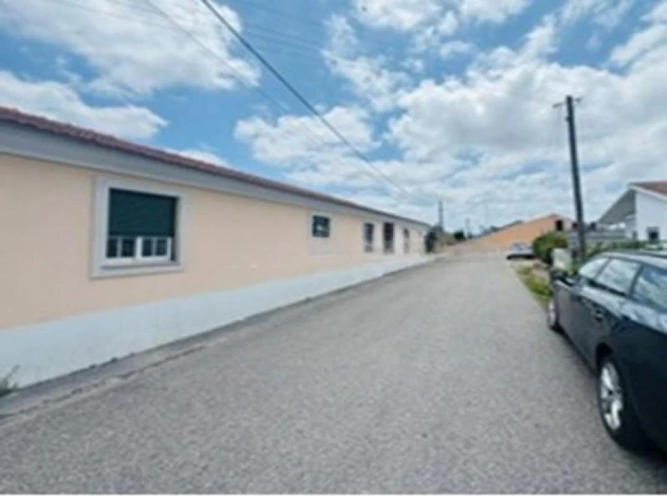 Moradia T3 para Venda em Carriço Foto 2
