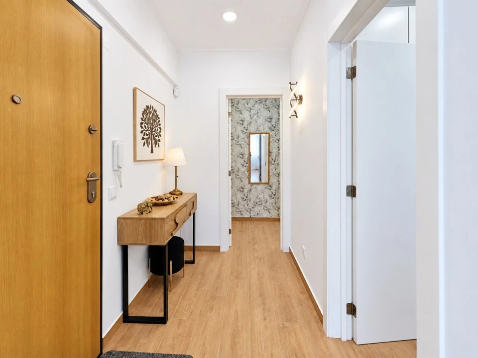 Apartamento T2 para Venda em Portimão Foto 8