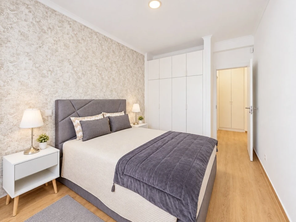 Apartamento T2 para Venda em Portimão Foto 11