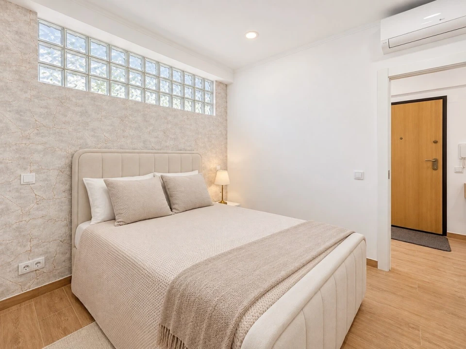 Apartamento T2 para Venda em Portimão Foto 15