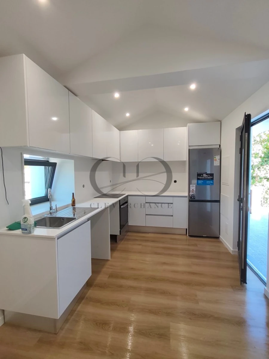 Moradia T1 para Venda em Sandim, Olival, Lever e Crestuma Foto 11