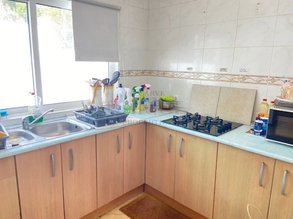 Moradia T4 para Venda em Budens Foto 12