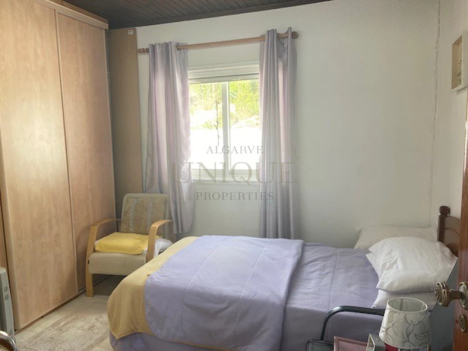Moradia T4 para Venda em Budens Foto 14