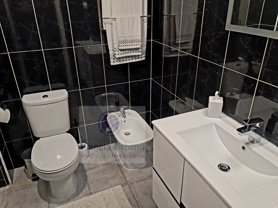 Apartamento T2 para Venda em Paredes Foto 7