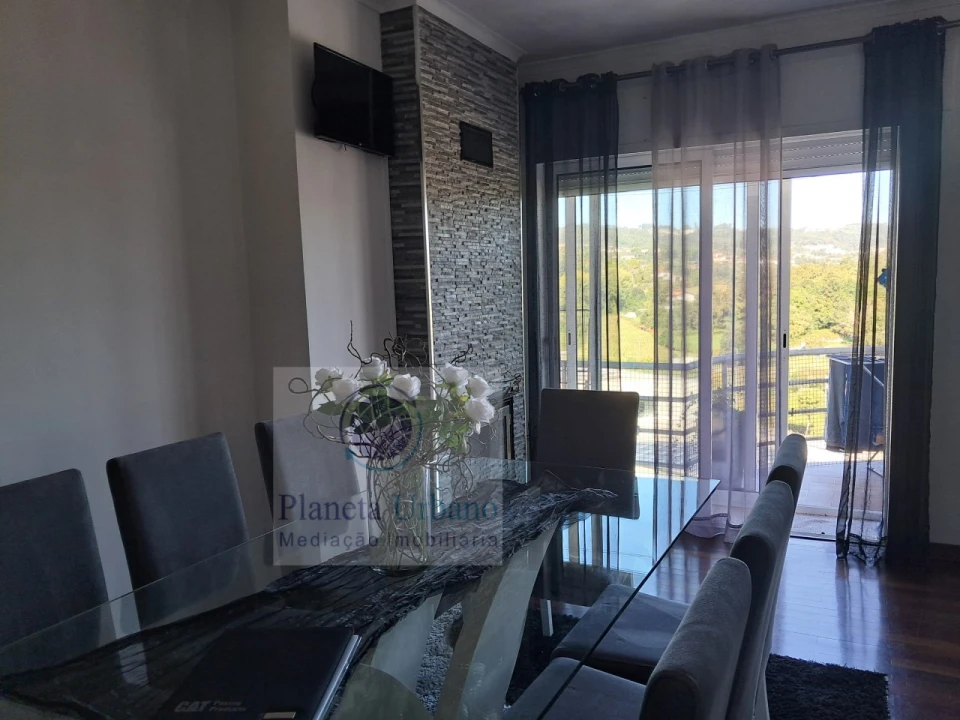 Apartamento T2 para Venda em Paredes Foto 3