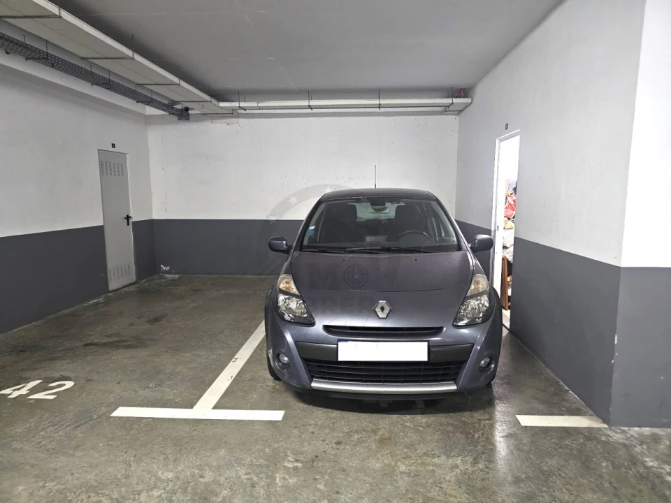 Apartamento T2 para Venda em Caniço Foto 18