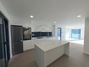 Moradia T3 para Venda em Camara de Lobos