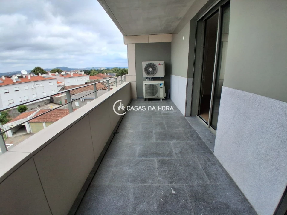 Apartamento T1 para Arrendamento em Viseu Foto 1