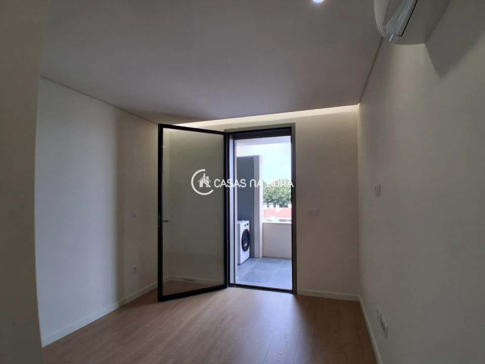 Apartamento T1 para Arrendamento em Viseu Foto 6