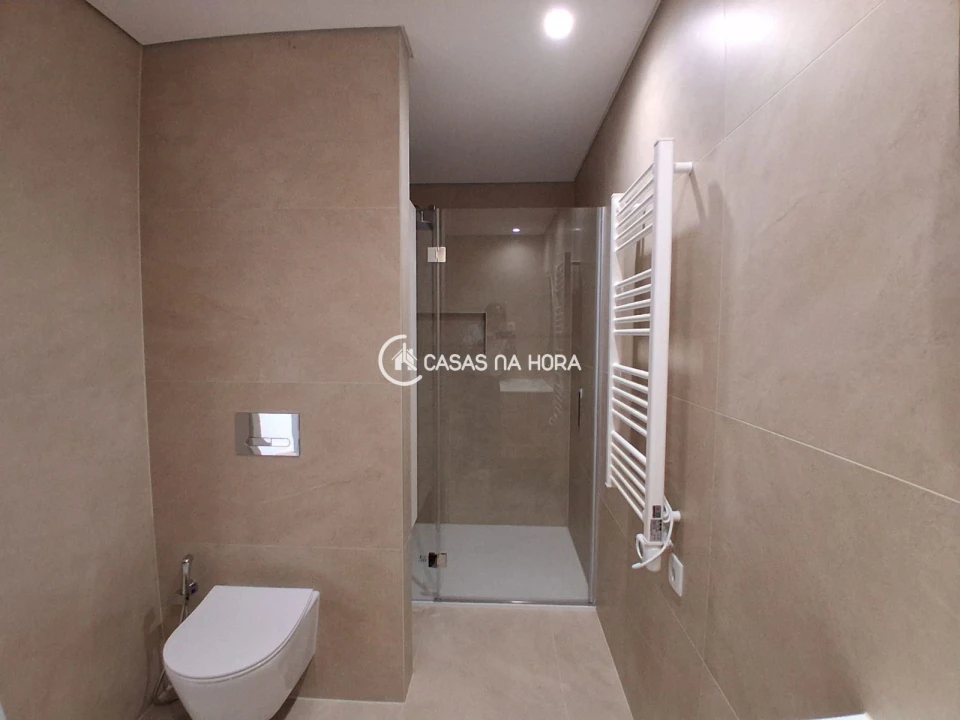 Apartamento T1 para Arrendamento em Viseu Foto 9