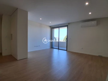 Apartamento T1 para Arrendamento em Viseu