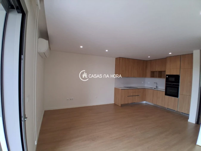Apartamento T1 para Arrendamento em Viseu Foto 3