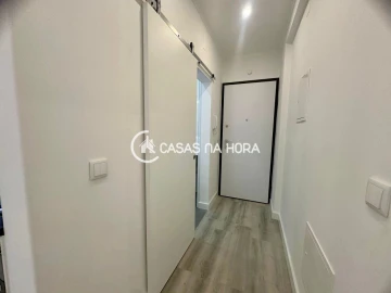 Apartamento T1 para Arrendamento em Corroios