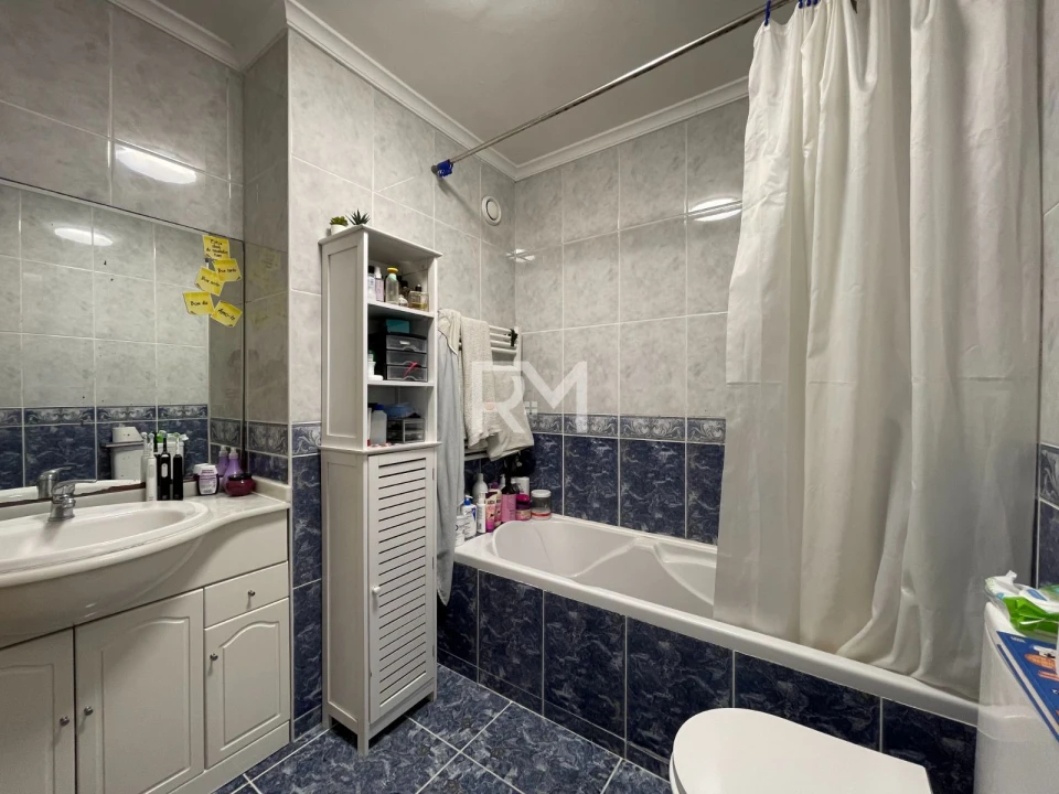 Apartamento T3 para Arrendamento em Valongo Foto 13
