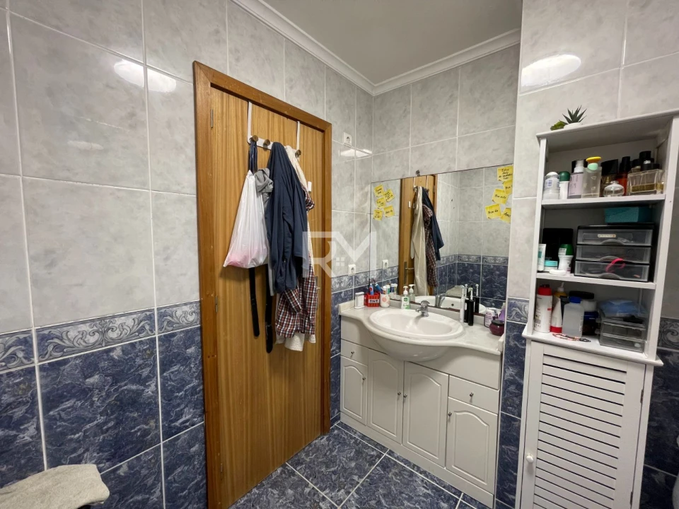 Apartamento T3 para Arrendamento em Valongo Foto 14