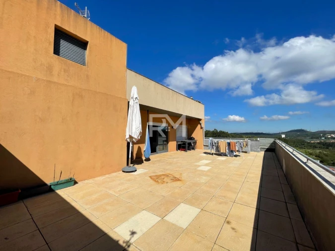 Apartamento T3 para Arrendamento em Valongo Foto 5