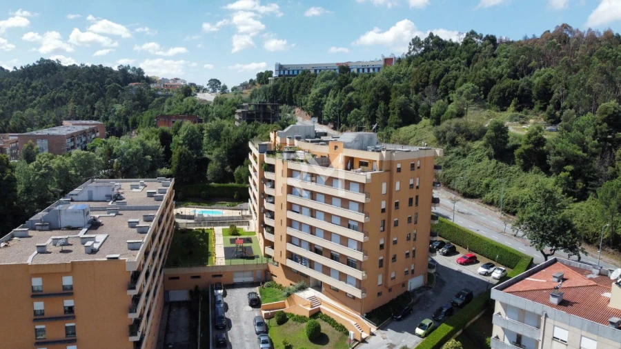 Apartamento T3 para Arrendamento em Valongo