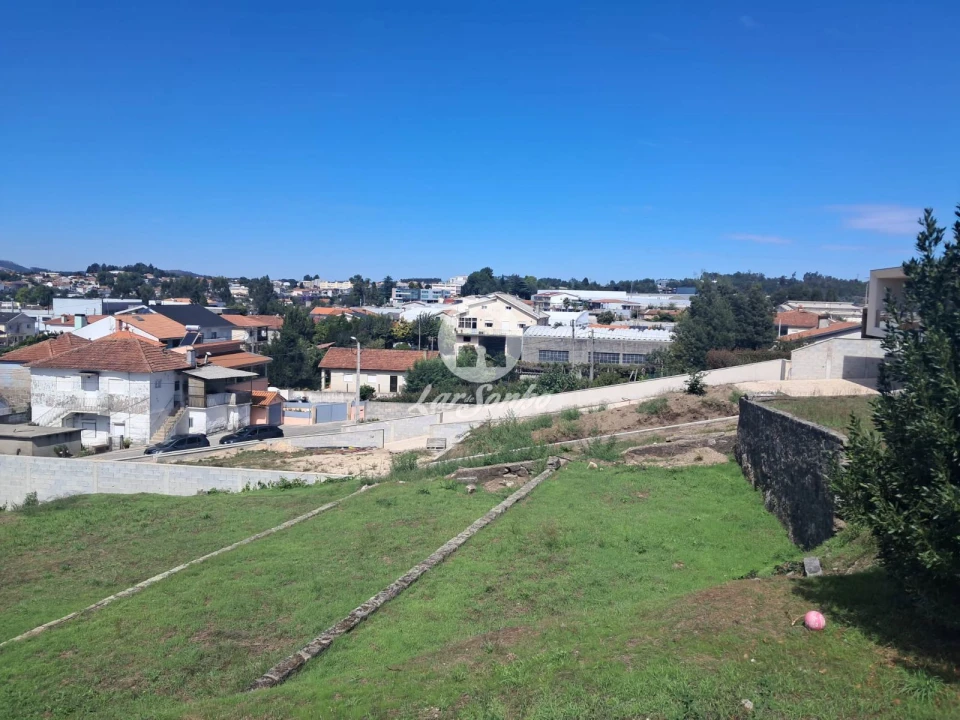 Terreno para Venda em Freamunde Foto 8