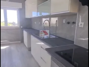 Apartamento T2 para Venda em Setubal (São Sebastião)