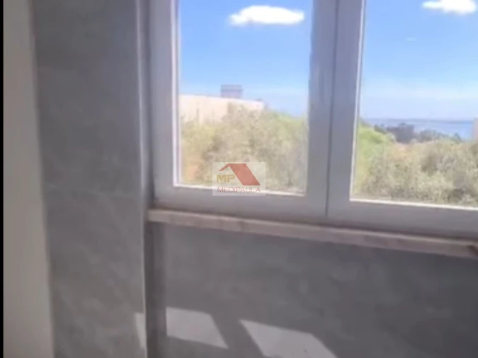 Apartamento T2 para Venda em Setubal (São Sebastião) Foto 3