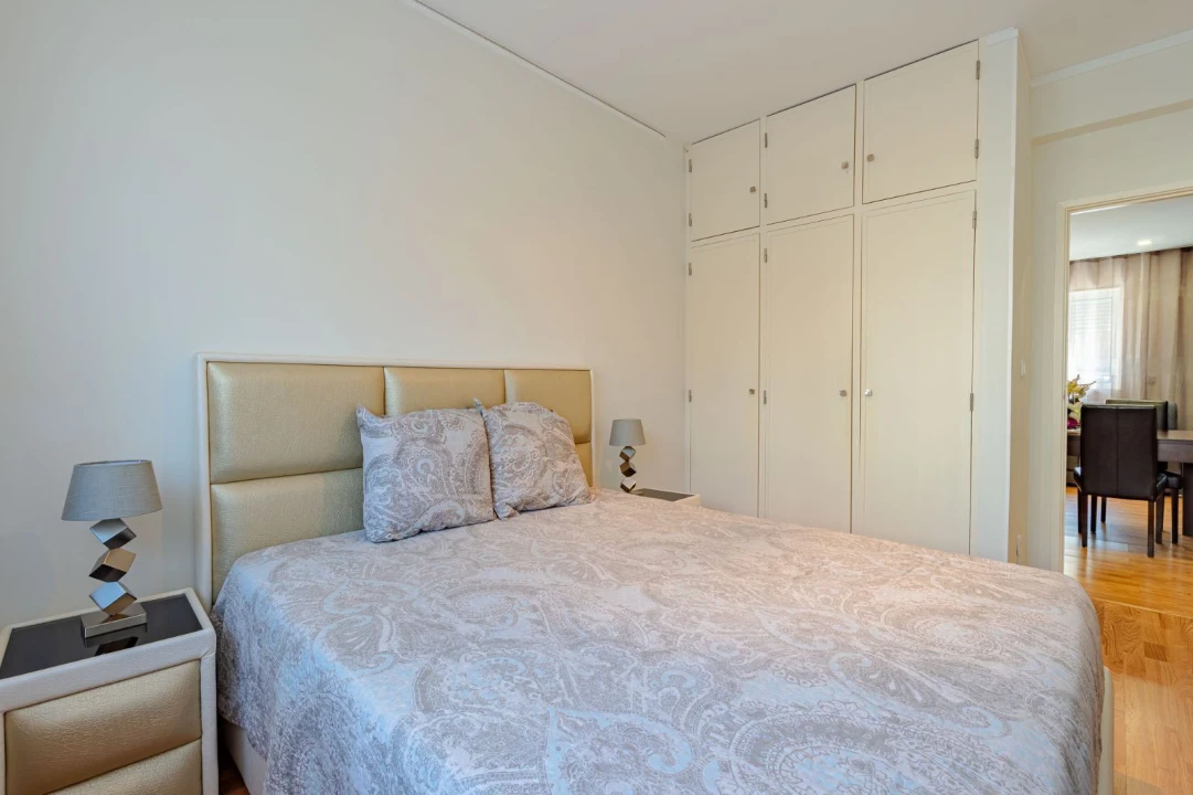 Apartamento T3 para Venda em Espinho Foto 2