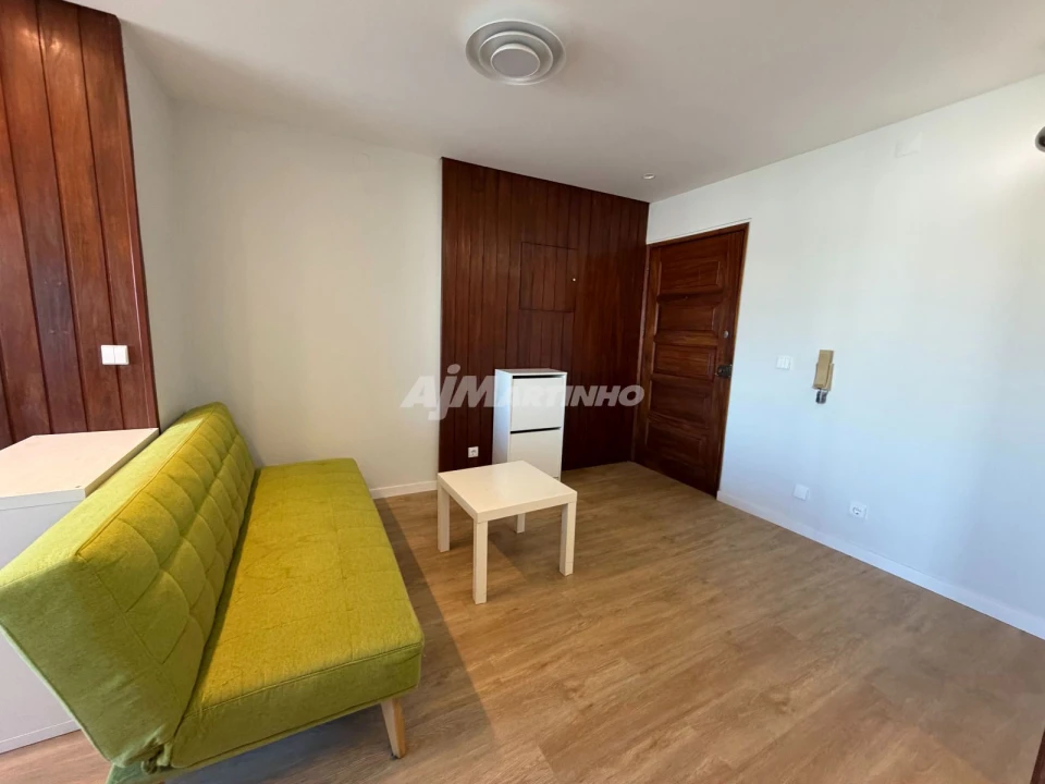 Apartamento T1 para Arrendamento em Lordelo do Ouro e Massarelos Foto 6