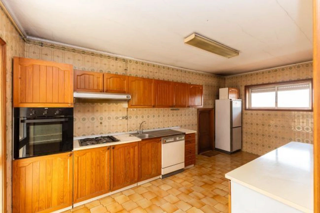Apartamento T3 para Venda em Espinho Foto 2