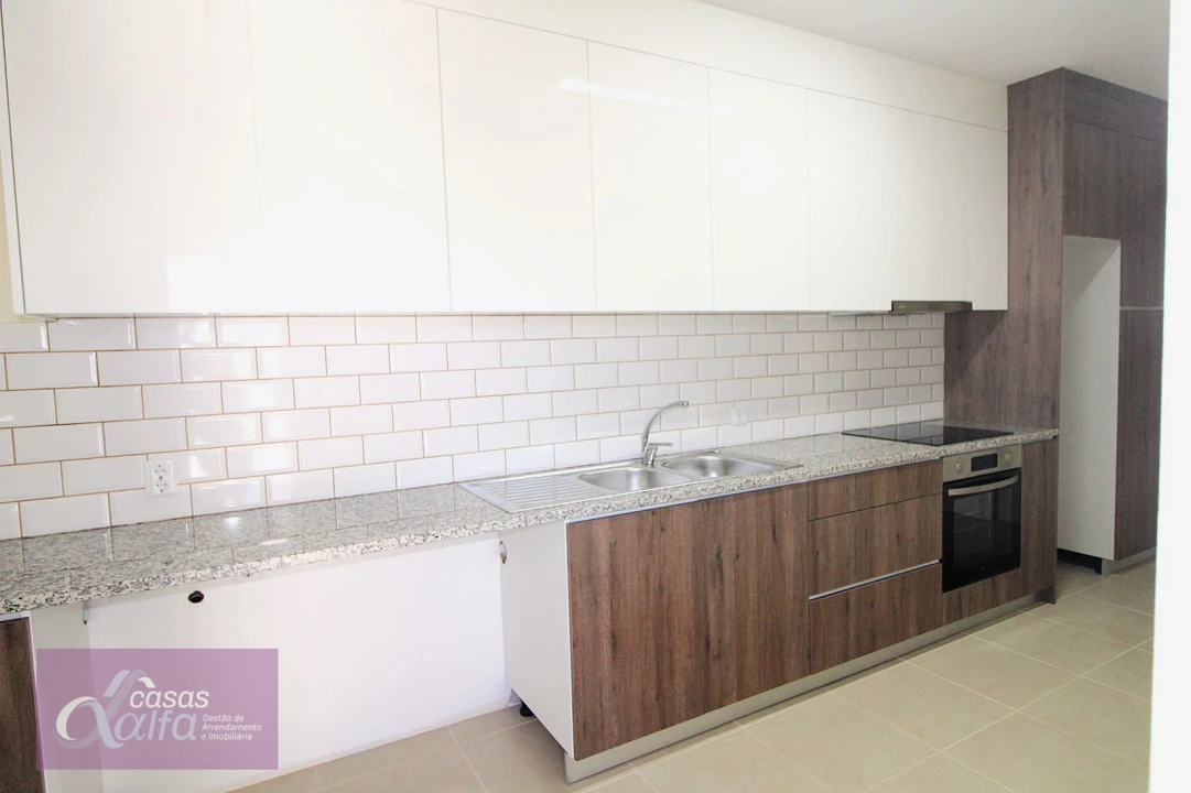 Apartamento T3 para Arrendamento em Marrazes e Barosa Foto 3