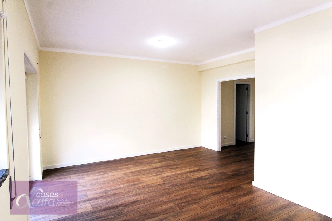 Apartamento T3 para Arrendamento em Marrazes e Barosa Foto 6