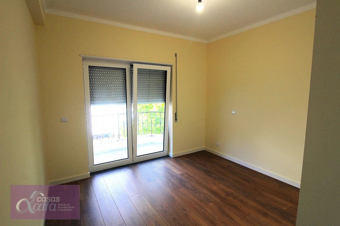 Apartamento T3 para Arrendamento em Marrazes e Barosa Foto 14
