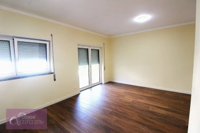 Apartamento T3 para Arrendamento em Marrazes e Barosa