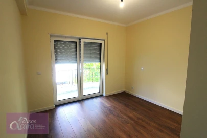 Apartamento T3 para Arrendamento em Marrazes e Barosa